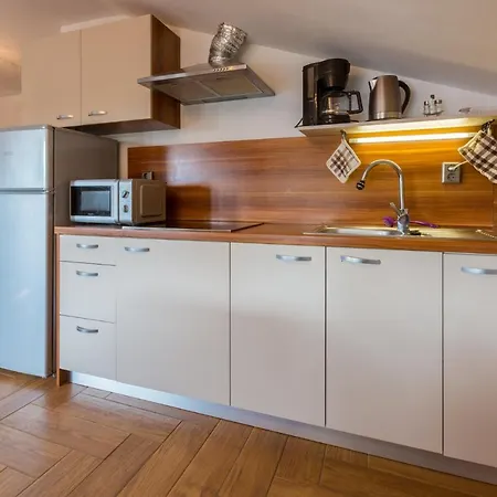 Apartment Jasminka Loncaric