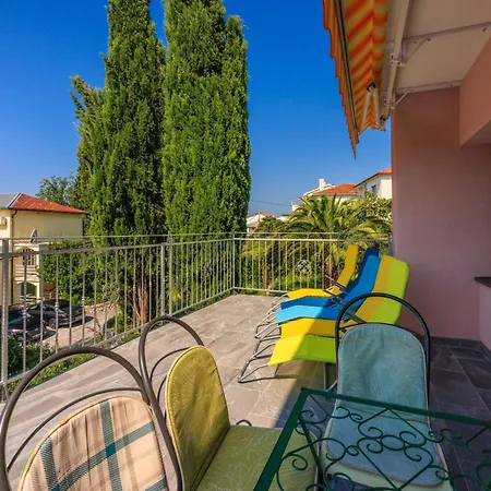 アパート Jasminka Loncaric *