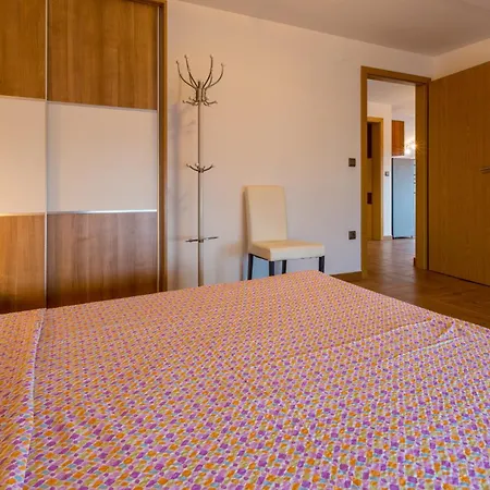 アパート Jasminka Loncaric ツリクヴェニツァ