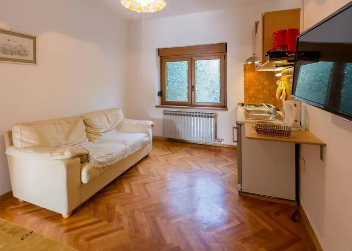 Apartament Jasminka Loncaric *