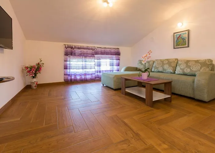 Jasminka Loncaric Apartament